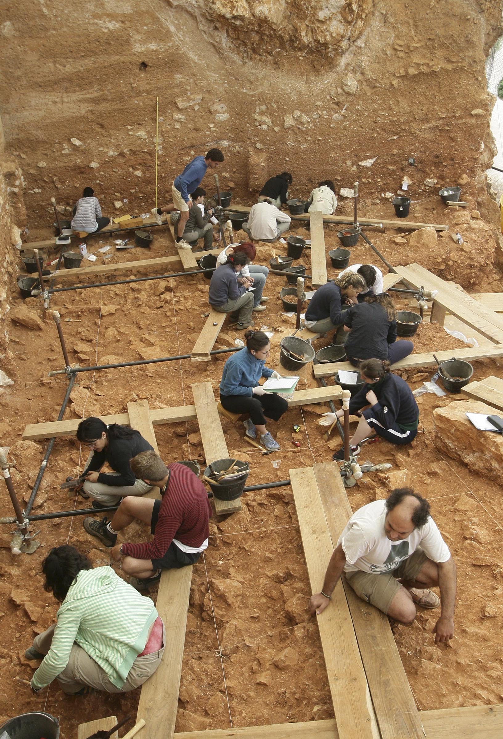 Yacimientos De Atapuerca Excma Diputacion Provincial De Burgos